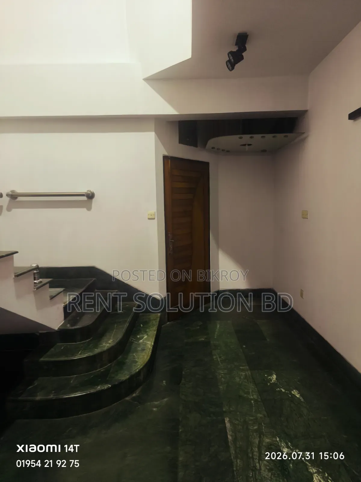 4-Bedroom Apartment in Gulshan for Rent