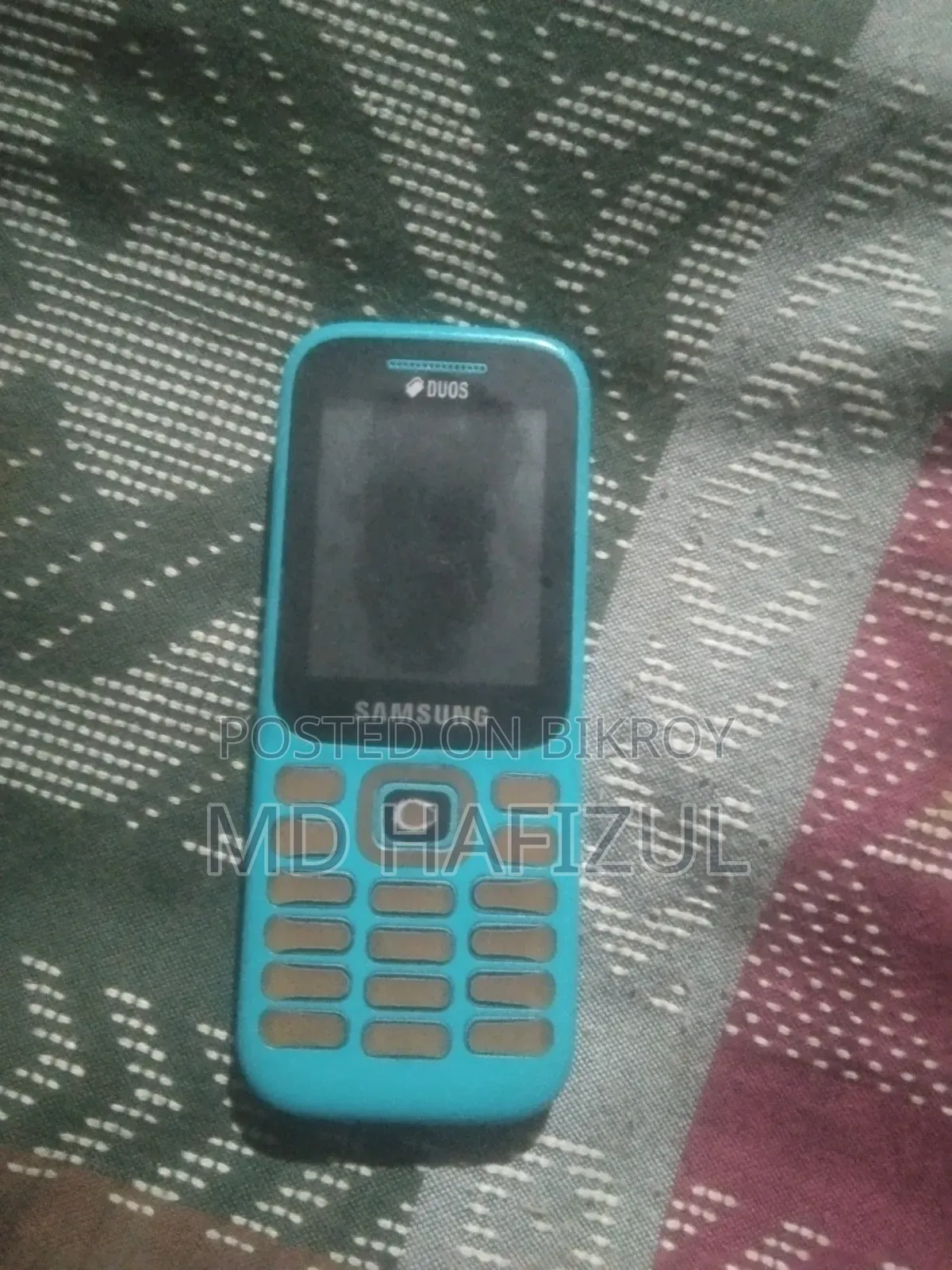 স্যামসাং গুরু প্লাস নীল