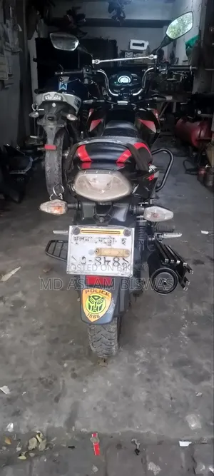 টিভিএস স্ট্রাইকার ১২৫ ২০১৯ রেড