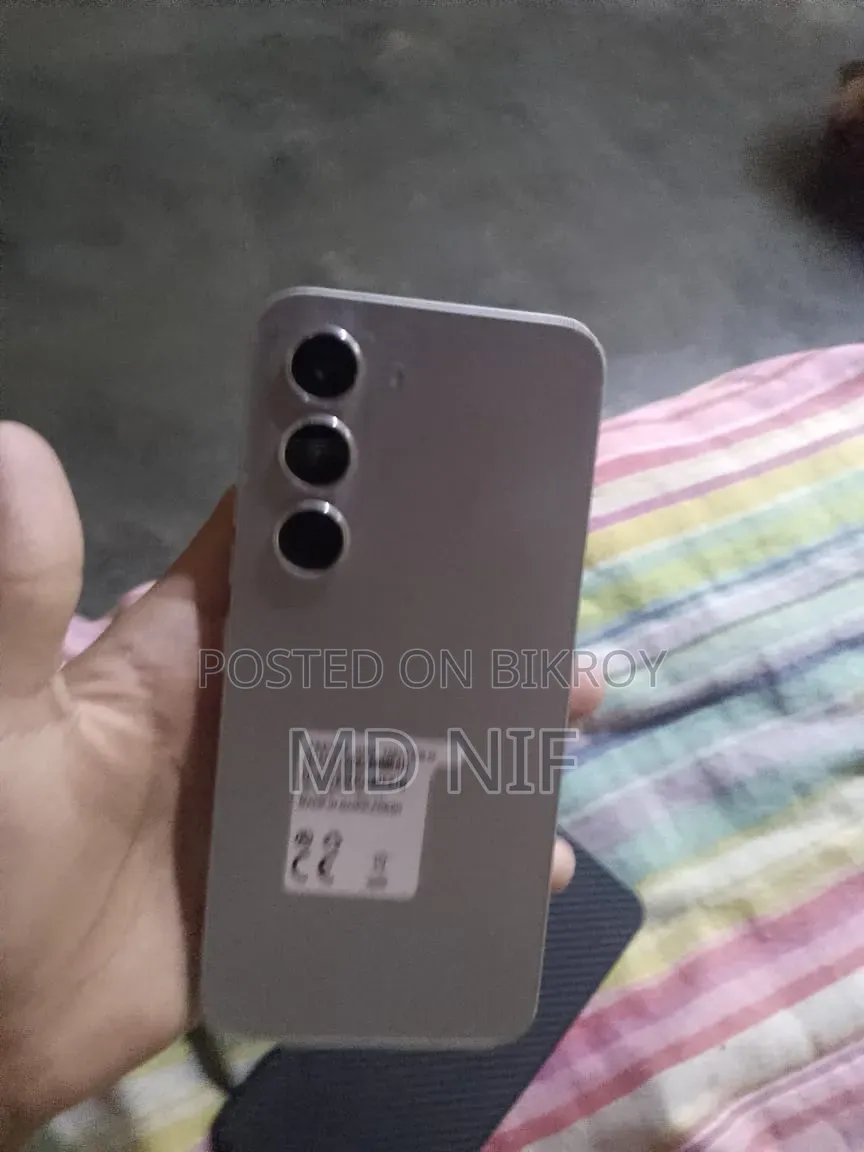 Tecno Spark 40 Pro 128 GB White
