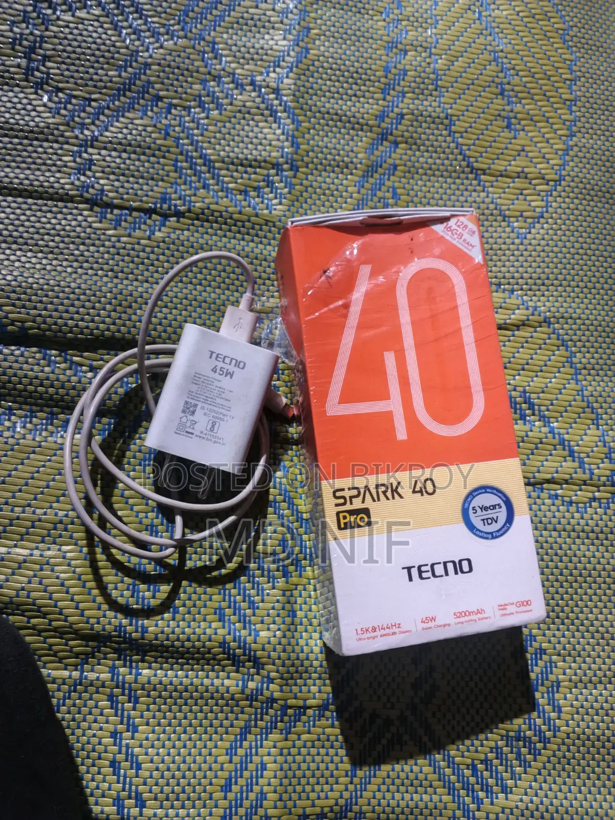 Tecno Spark 40 Pro 128 GB White