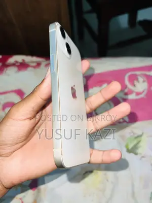 Apple iPhone 13 128GB White