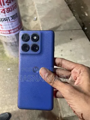 Motorola Edge 60 Pro 256 জিবি ব্লু
