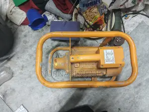 Concrete Vibrator Machine 2 HP Without Hose Pipe
