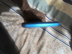 Vivo Y50 128 GB Blue