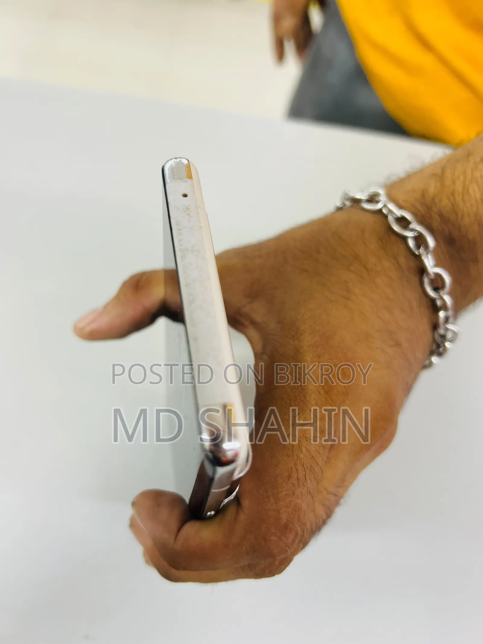 গুগল পিক্সেল ৬ প্রো ১২৮ জিবি হোয়াইট