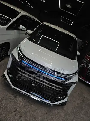 New Toyota Voxy Hybrid S-Z 2WD 7-Seater 2023 Pearl