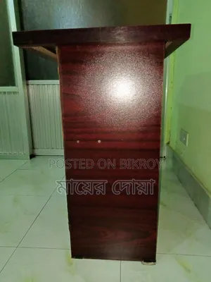 অফিস / স্টাডি টেবিল বিক্রয় হবে।