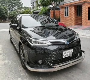 টয়োটা করোল্লা ফিল্ডার ২০১৭ কালো