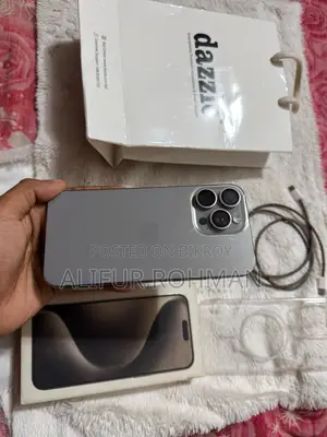 অ্যাপল আইফোন ১৫ প্রো ম্যাক্স ২৫৬ জিবি সিলভার