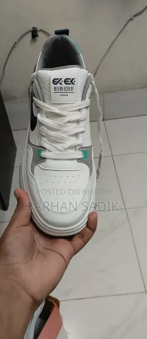 Retro Court Fashion Shoe