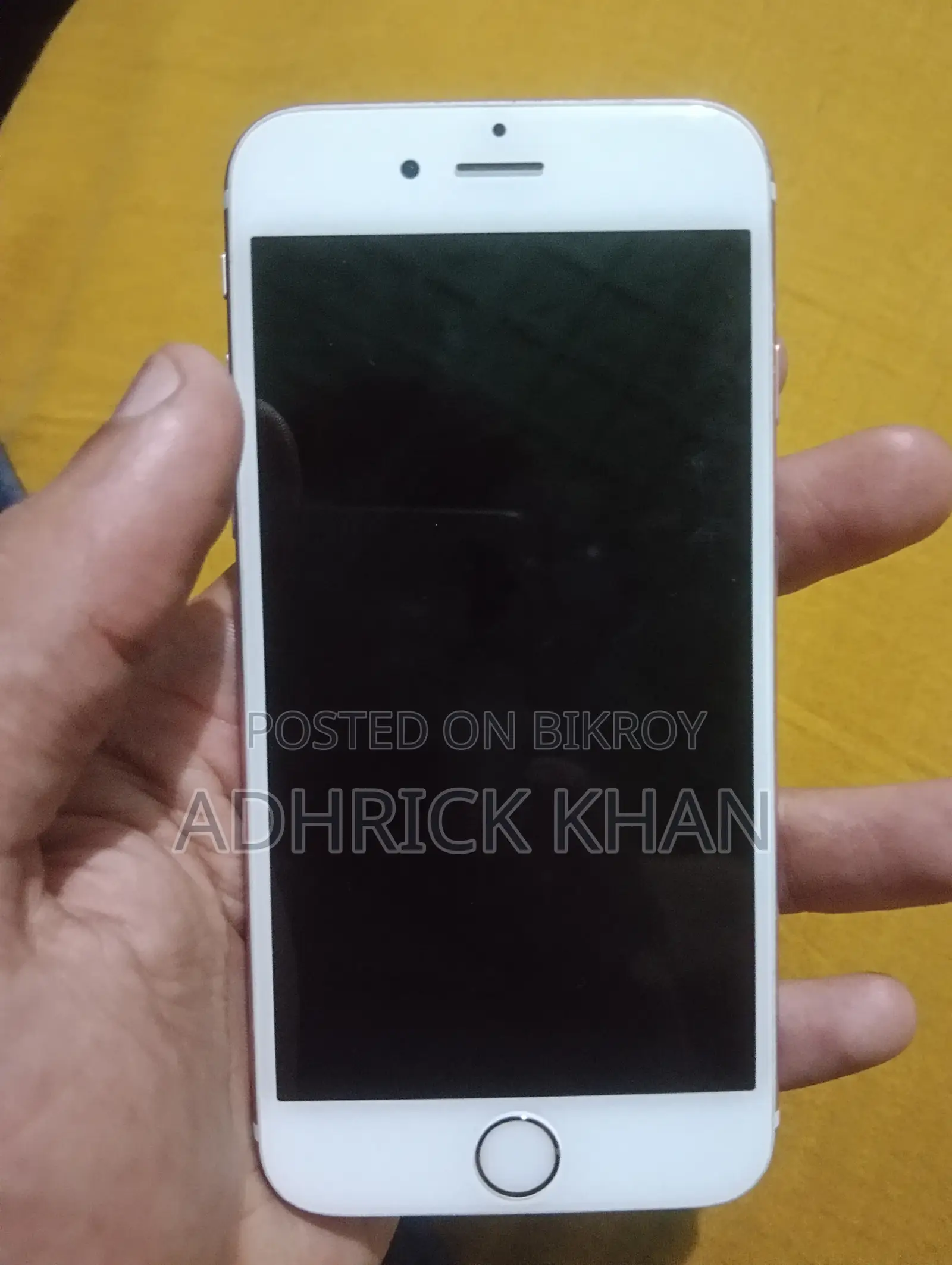 Apple iPhone 6s 32 GB Rose Gold