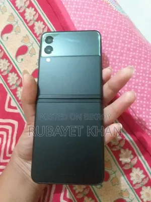 Samsung Galaxy Z Flip 3 128 GB Black