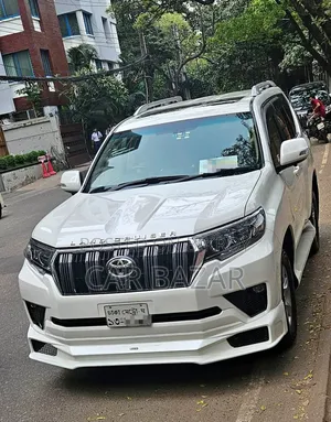 Toyota Land Cruiser Prado 2.7 I 2011 Pearl