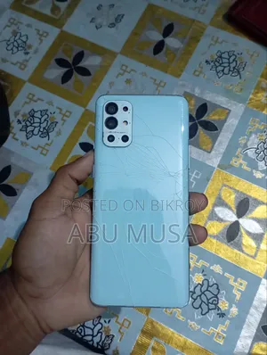 ওয়ানপ্লাস ৯আর ১২৮ জিবি ব্লু