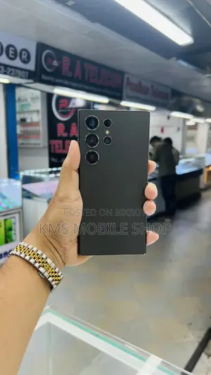 স্যামসাং গ্যালাক্সি এস২৪ আল্ট্রা ২৫৬ জিবি