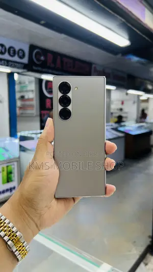 স্যামসাং গ্যালাক্সি জেড ফোল্ড৬ ২৫৬ জিবি
