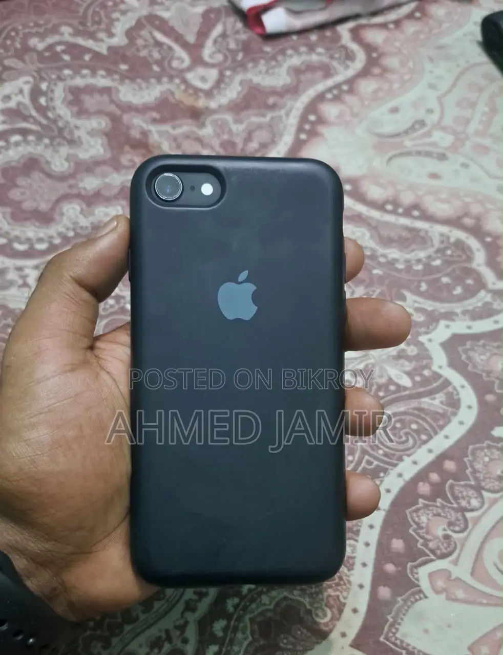 অ্যাপল আইফোন ৮ ৬৪ জিবি ব্ল্যাক