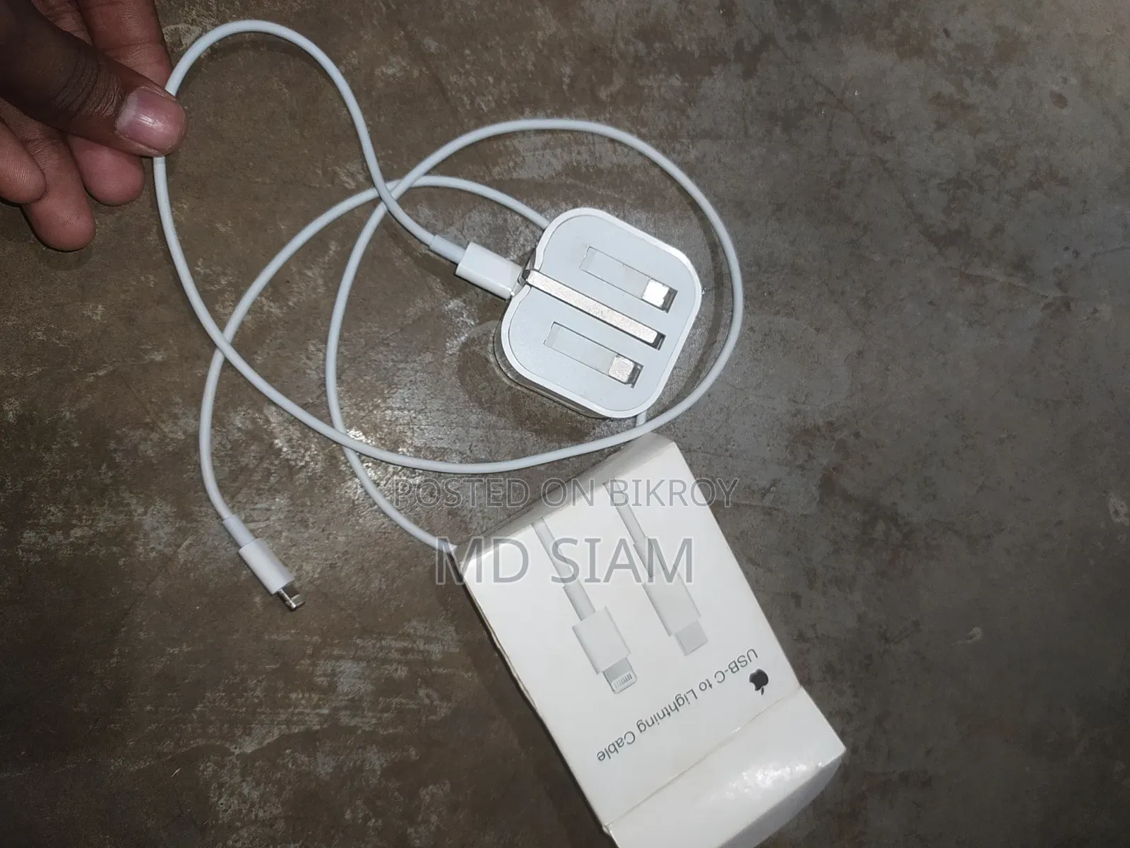 Full Fresh Apple Charger 20w
