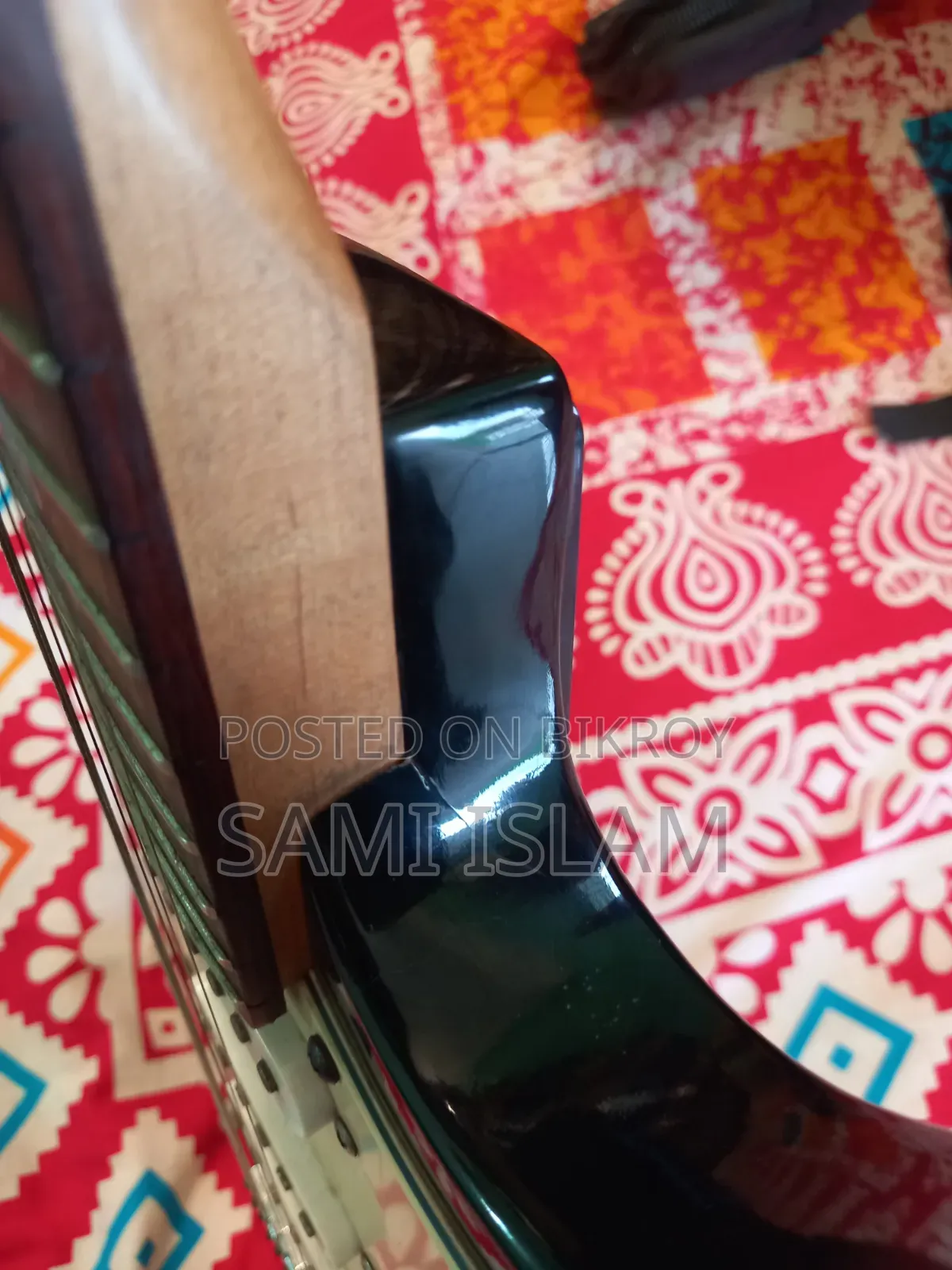 CBSKY MEG3901 ইলেকট্রিক গিটার (সেমি-ফ্লয়েড)