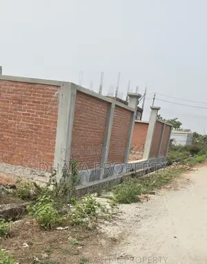 সেক্টর-১৫/এফ এ ৯ এভিনিউর কাছে ৩ কাঠা দক্ষিণমুখী