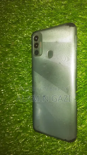 টেকনো স্পার্ক ৭ ৬৪ জিবি ব্লু
