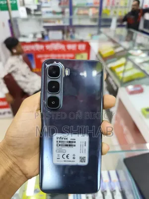ইনফিনিক্স হট ৬০ প্রো+ ১২৮ জিবি কালো
