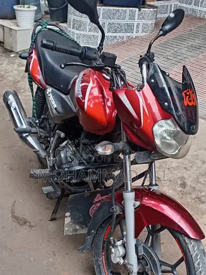 Bajaj Discover 125 2019 Red