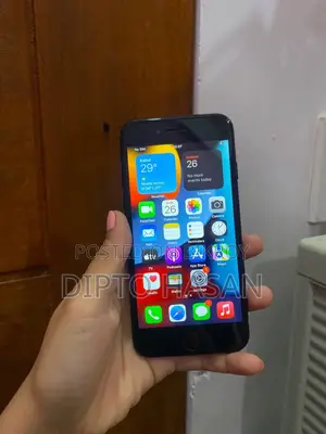 অ্যাপল আইফোন ৭ ৩২ জিবি ব্ল্যাক