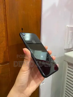 অ্যাপল আইফোন ৭ ৩২ জিবি ব্ল্যাক