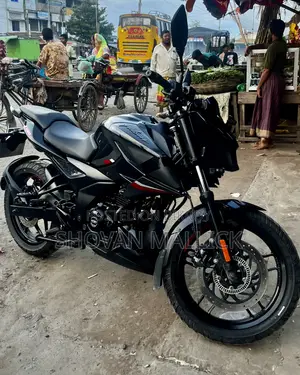 Bajaj Pulsar N160 2023 Black