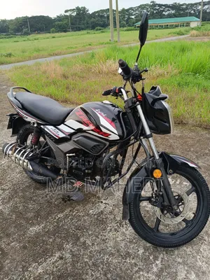এইচ পাওয়ার এসকর্ট ১১০ ২০২১ কালো