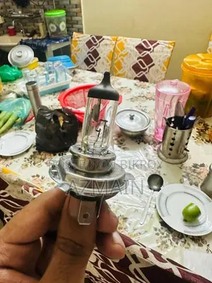 Glamour Stock Headlight