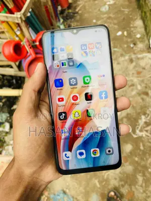 Oppo A18 128 GB Black