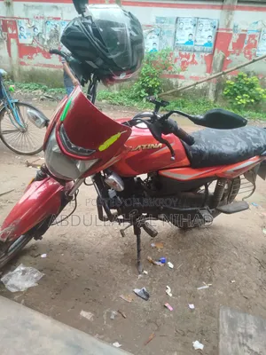Bajaj Platina 110 2022 Red