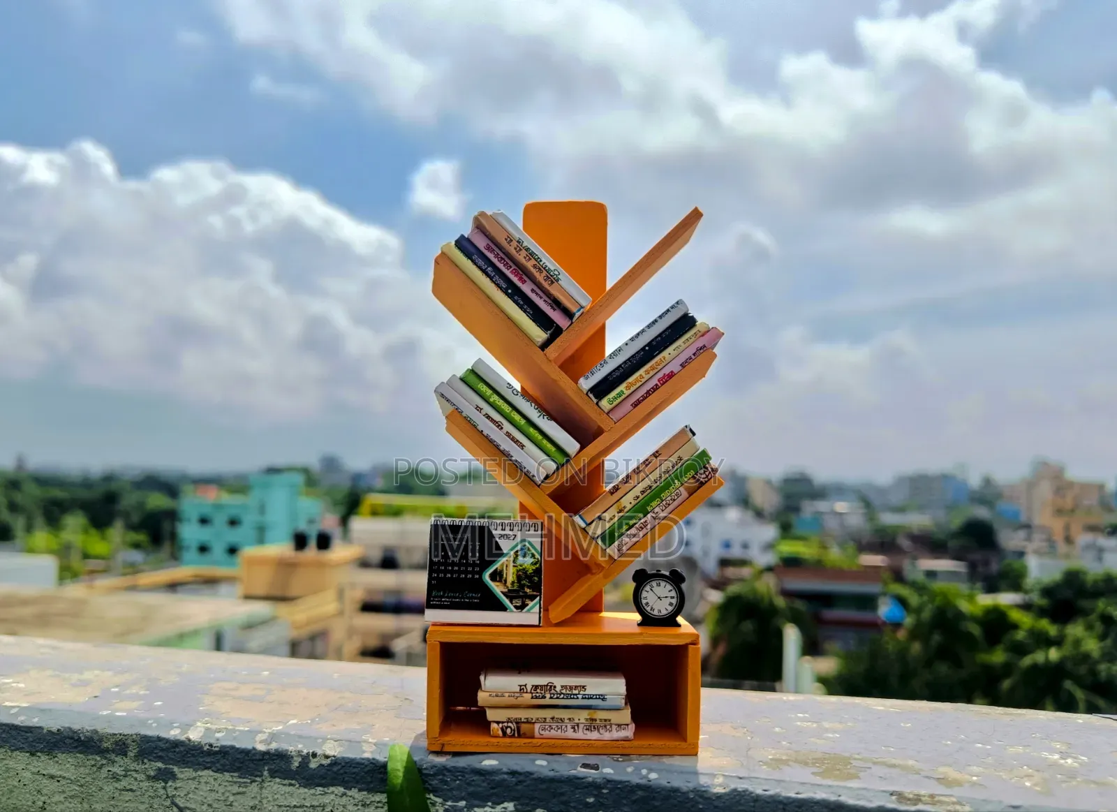 মিনিয়েচার বুকশেলফ