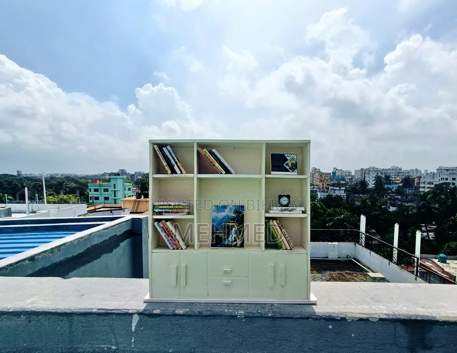 মিনিয়েচার বুকশেলফ