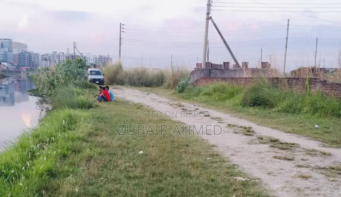 Lake Side Plot for Sale in Sagufta, Pallabi, Mirpur With 3 Side Open