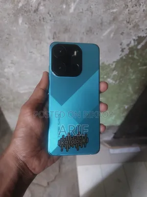 নতুন টেকনো স্পার্ক গো ৬৪ জিবি ব্লু