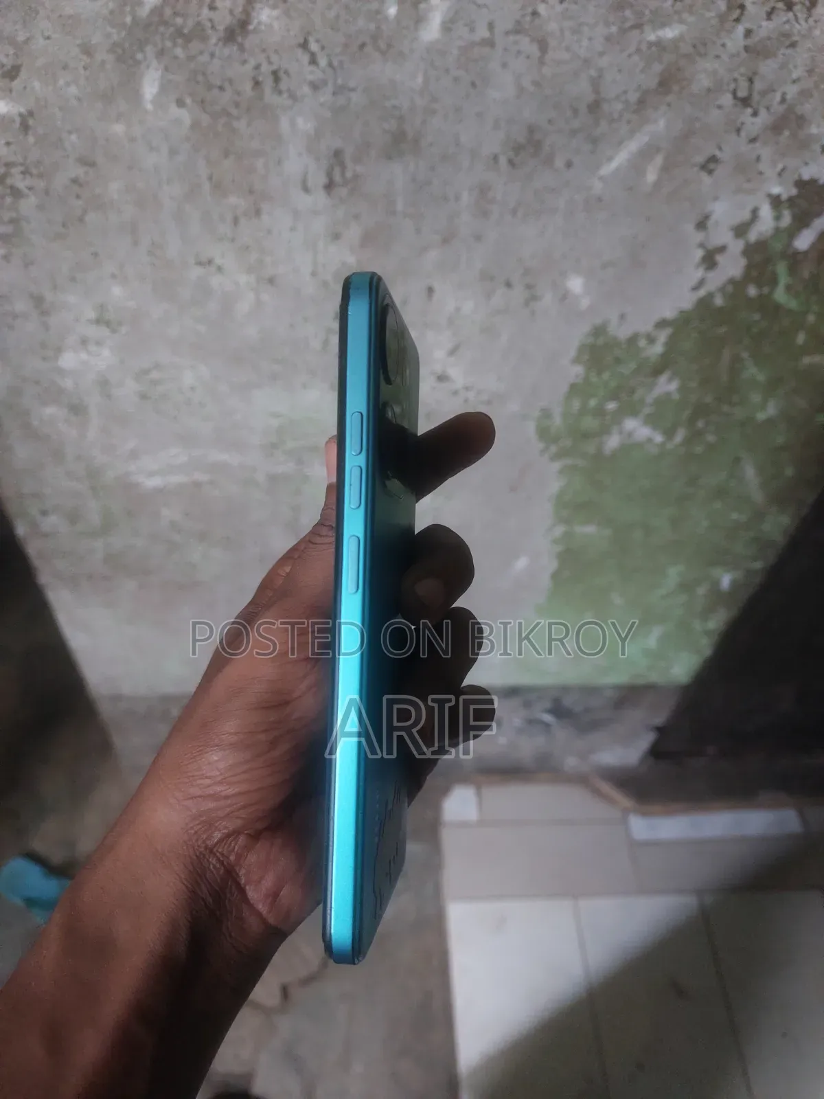 নতুন টেকনো স্পার্ক গো ৬৪ জিবি ব্লু