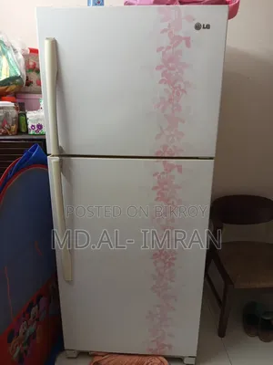 A fresh condition used refrigerator will be sold