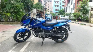 বাজাজ পালসার ১৫০ ২০১৮ ব্লু