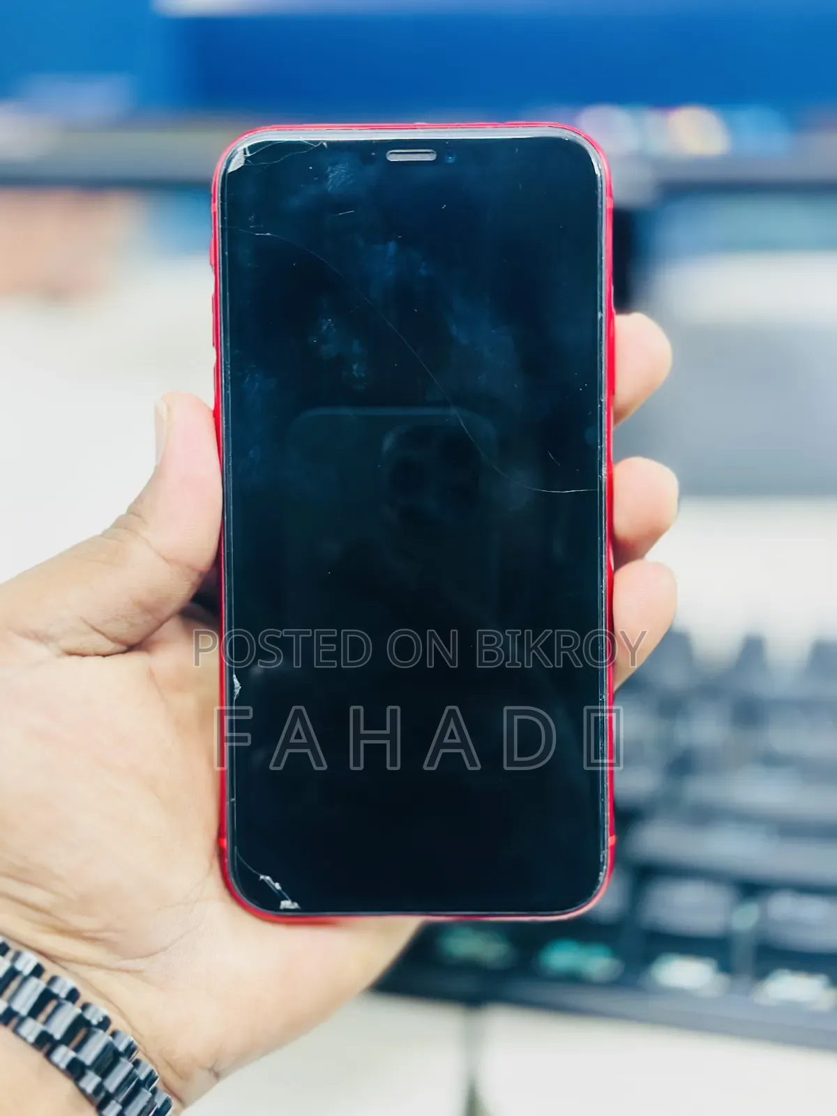 অ্যাপল আইফোন ১১ ১২৮ জিবি লাল