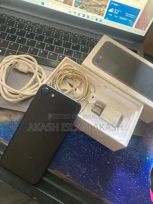 অ্যাপল আইফোন ৭ ৩২ জিবি ব্ল্যাক