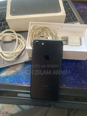 অ্যাপল আইফোন ৭ ৩২ জিবি ব্ল্যাক