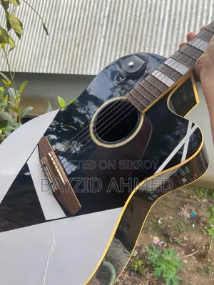 ACOUSTIC Guitar