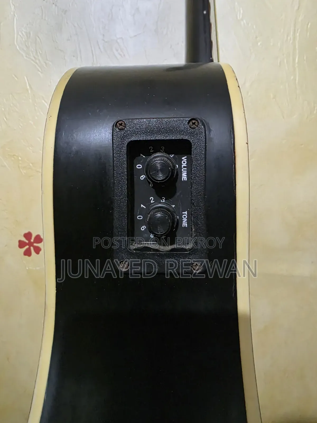 Yamaha CM2 Electro Acoustic Guitar Black Color