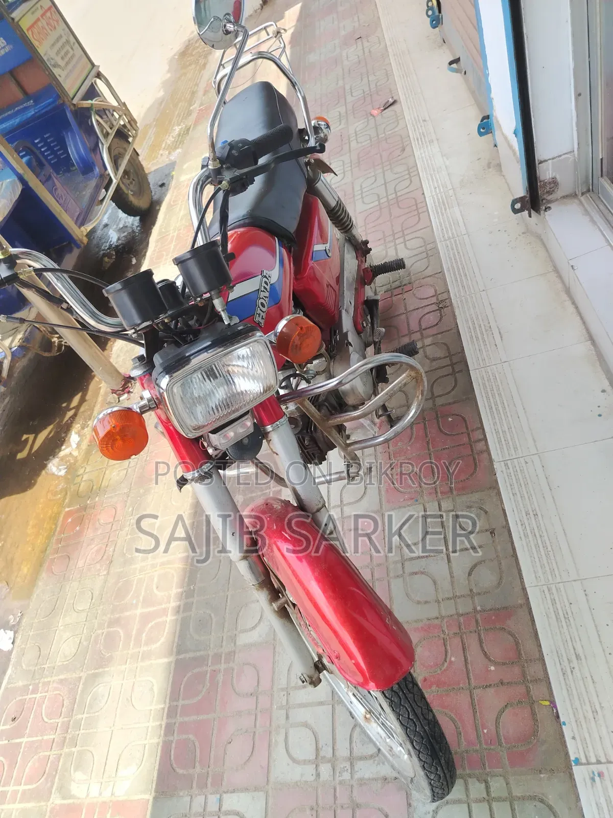 হন্ডা ১৯৮৩ রেড