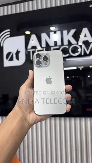 Apple iPhone 16 Pro Max 1 TB Silver