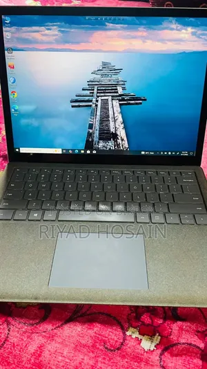 ল্যাপটপ মাইক্রোসফট সারফেস ২ ৮জিবি ইন্টেল কোর ৫ এসএসডি ২৫৬জিবি